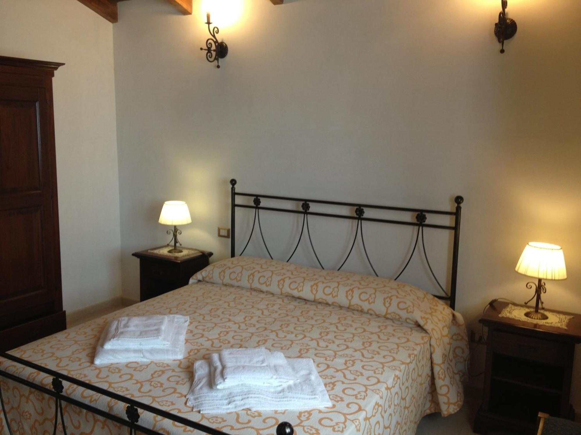 Agriturismo Masseria Quaremme Carpignano Salentino Oda fotoğraf
