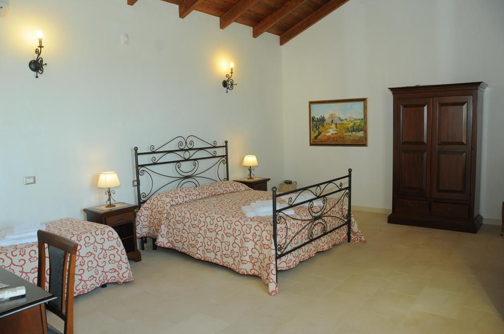 Agriturismo Masseria Quaremme Carpignano Salentino Oda fotoğraf